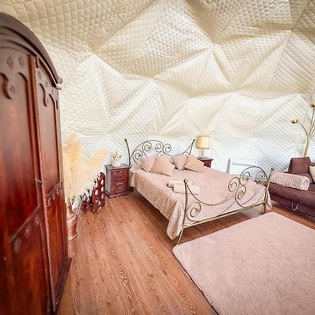 מלון Cedynia Glamping Pod Orlem מראה חיצוני תמונה