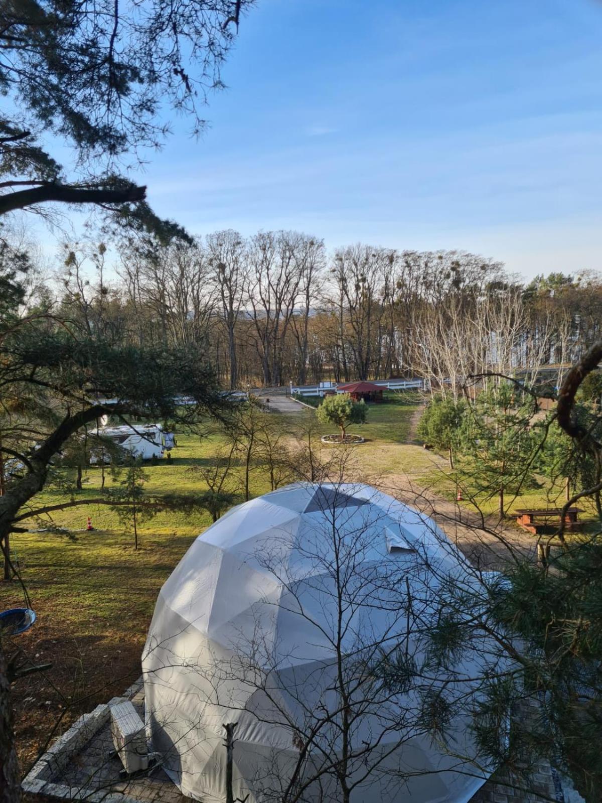 מלון Cedynia Glamping Pod Orlem מראה חיצוני תמונה