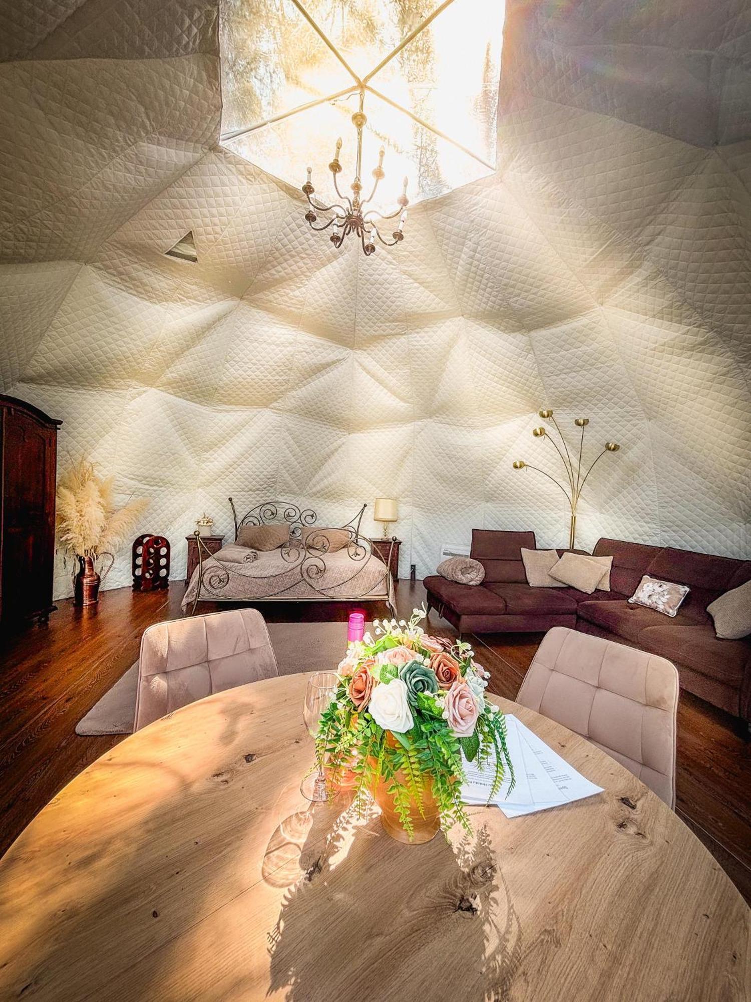 מלון Cedynia Glamping Pod Orlem מראה חיצוני תמונה